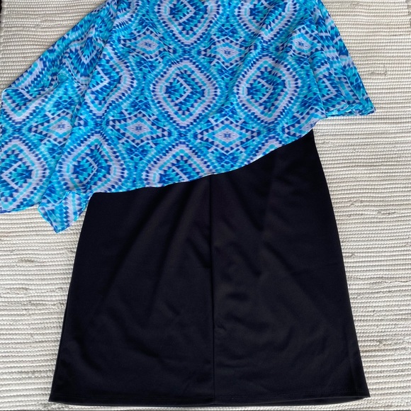 Alice & Olive 2X Asymmetrical Overlay Dress - Picture 6 of 8